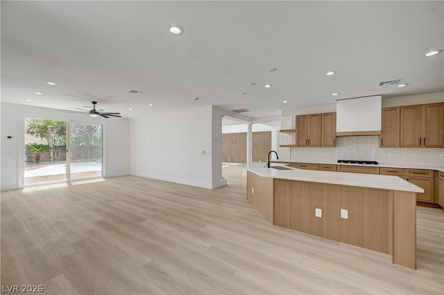 5817 Christine Falls Avenue, Las Vegas, NV 89130
