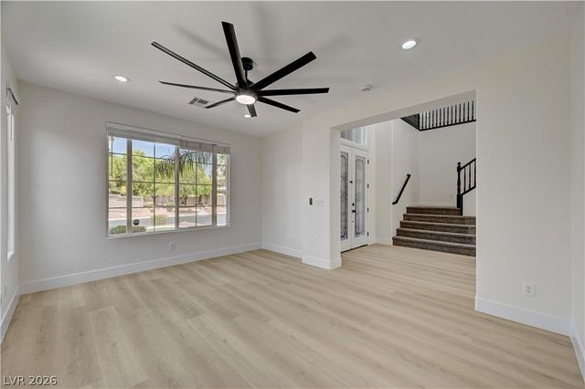 5817 Christine Falls Avenue, Las Vegas, NV 89130