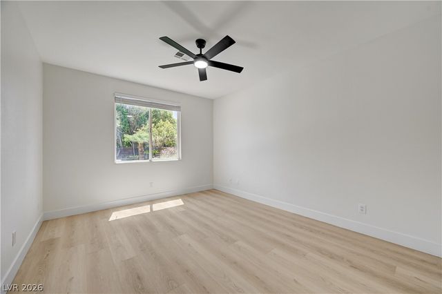 5817 Christine Falls Avenue, Las Vegas, NV 89130