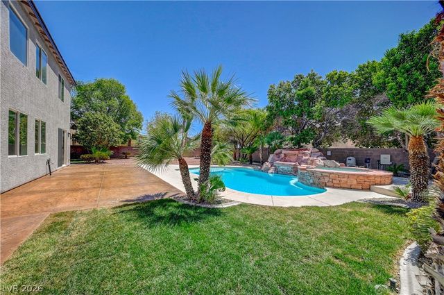 5817 Christine Falls Avenue, Las Vegas, NV 89130