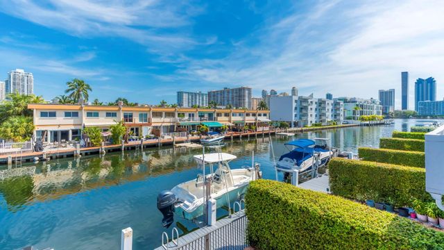 3827 NE 166th St, North Miami Beach, FL 33160