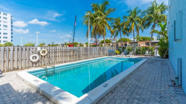 3827 NE 166th St, North Miami Beach, FL 33160