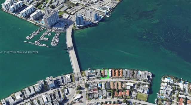 2140 Bay Dr, Miami Beach, FL 33141