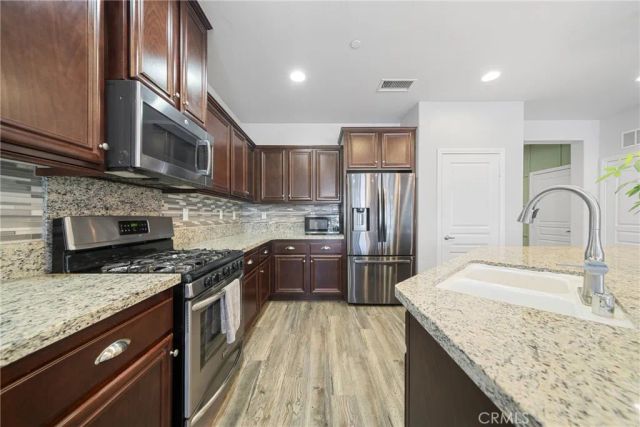 11780 Bunting Cir, Corona, CA 92883