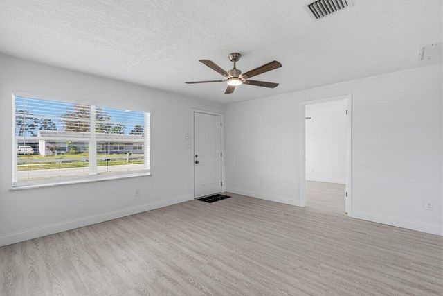 311 Essex Drive, Fort Pierce, FL 34946