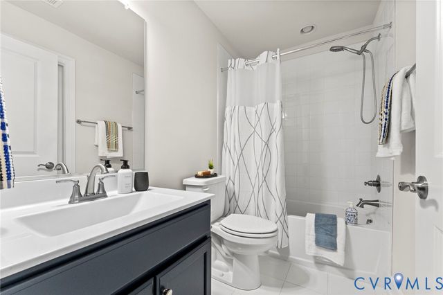 6817 Welara Run, Moseley, VA 23120