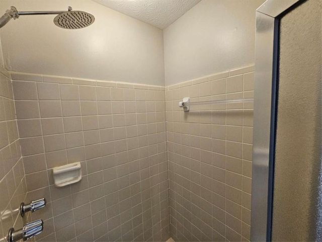 5525 Wedgewood Court, Lilburn, GA 30047