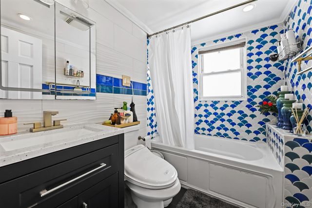 93-19 201st Street, Hollis, NY 11423