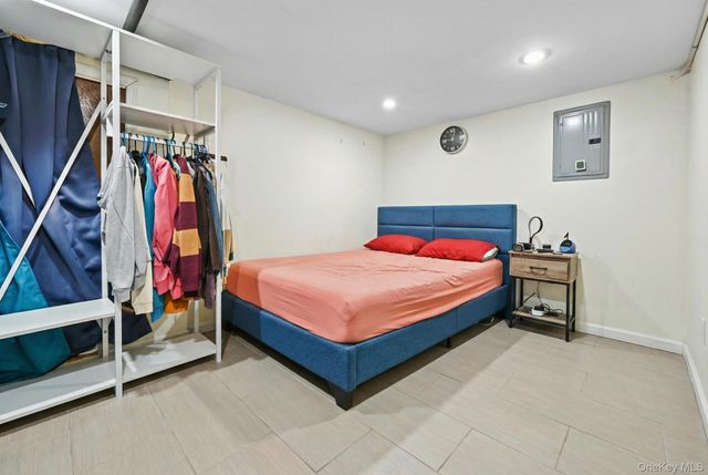 93-19 201st Street, Hollis, NY 11423