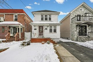 93-19 201st Street, Hollis, NY 11423