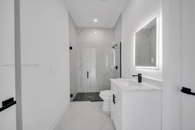 637 Summit Ave S, Lehigh Acres, FL 33974