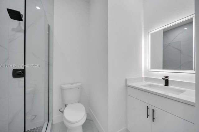 637 Summit Ave S, Lehigh Acres, FL 33974