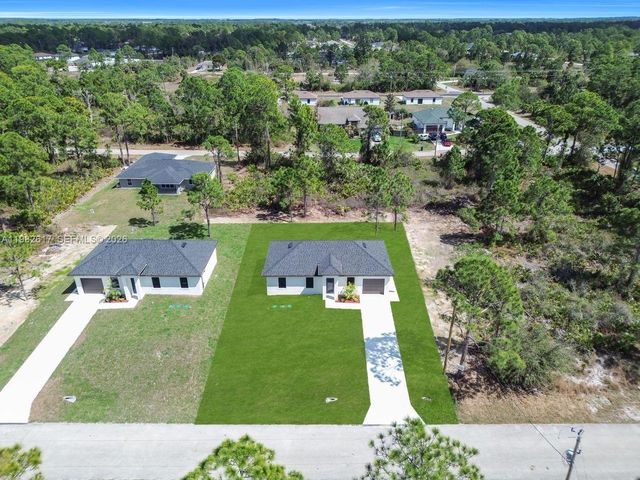 637 Summit Ave S, Lehigh Acres, FL 33974