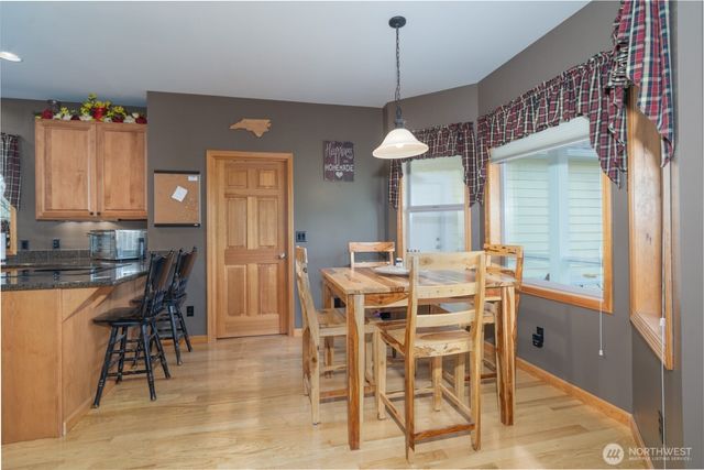 450 SE Arcadia Shores Road, Shelton, WA 98584