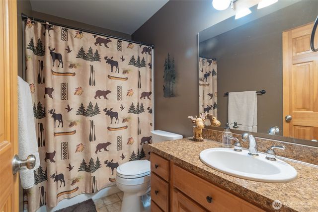 450 SE Arcadia Shores Road, Shelton, WA 98584