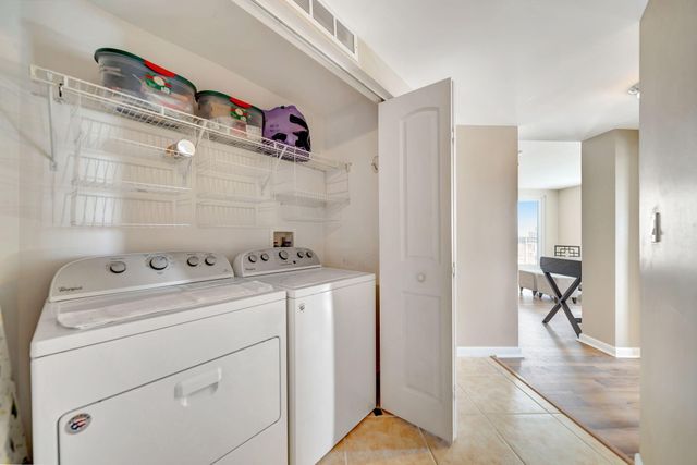 7350 SW 89th Street 2102s, Miami, FL 33156