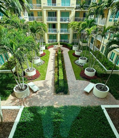 7350 SW 89th Street 2102s, Miami, FL 33156