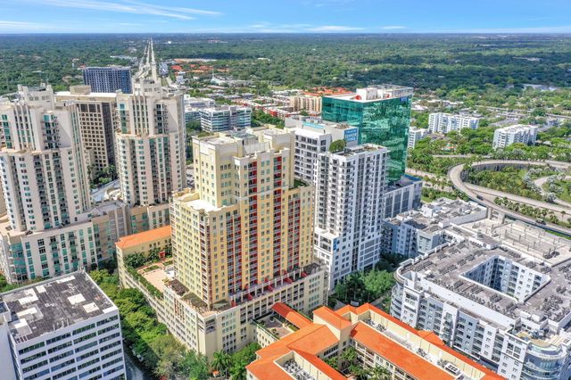 7350 SW 89th Street 2102s, Miami, FL 33156