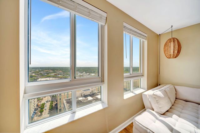 7350 SW 89th Street 2102s, Miami, FL 33156