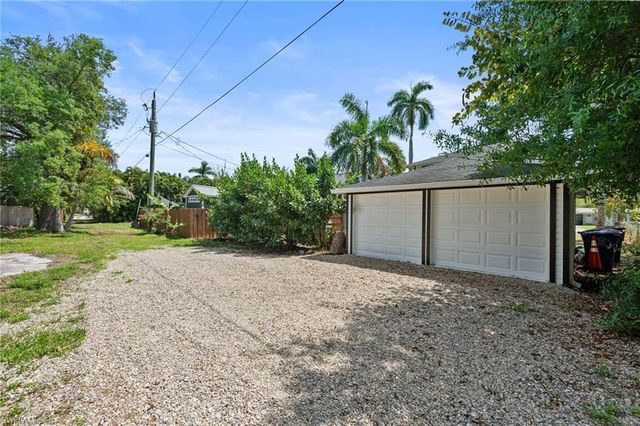 2647 Michigan AVE, Fort Myers, FL 33916