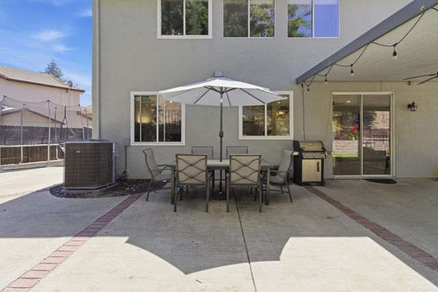 2011 Caleb Ct, Rocklin, CA 95765