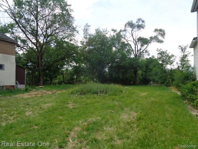 6147 Stanton Street, Detroit, MI 48208