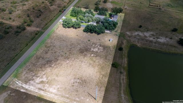 TBD pine meadow, Seguin, TX 78155