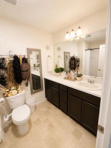 3705 N Mccaffrey, Fresno, CA 93722