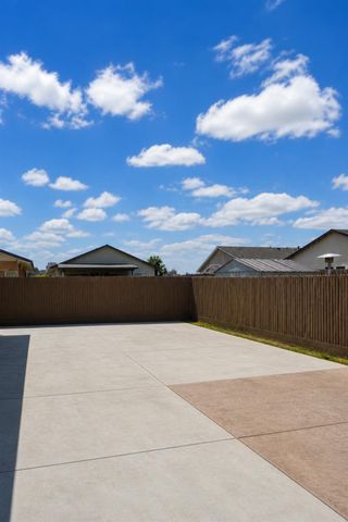3705 N Mccaffrey, Fresno, CA 93722