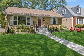 1616 FOWLER Avenue, Evanston, IL 60201