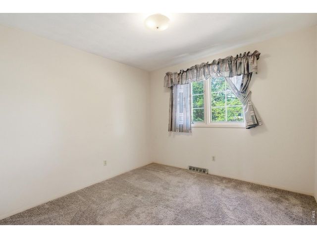 3303 Barela Ct, Loveland, CO 80538