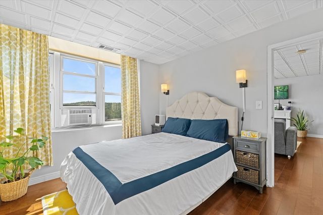 340 Main St 709, Melrose, MA 02176