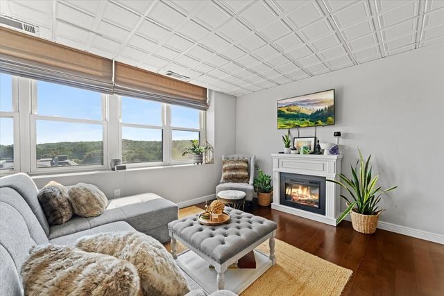 340 Main St 709, Melrose, MA 02176
