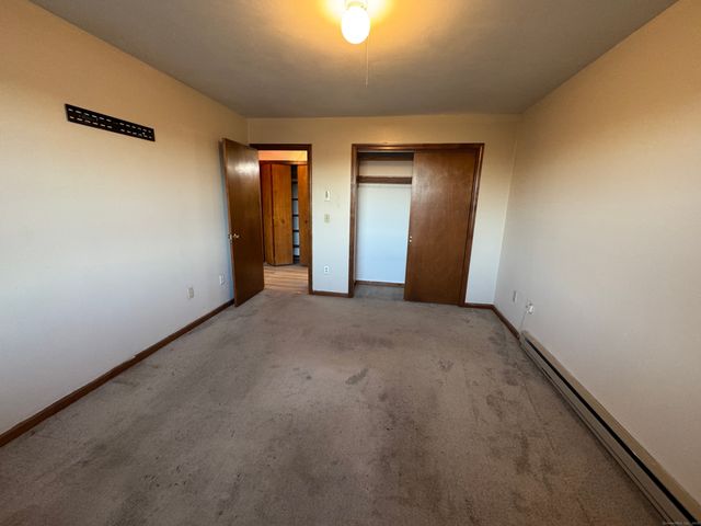 81 Chipman Street APT 6, Waterbury, CT 06708