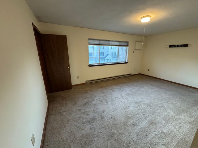 81 Chipman Street APT 6, Waterbury, CT 06708