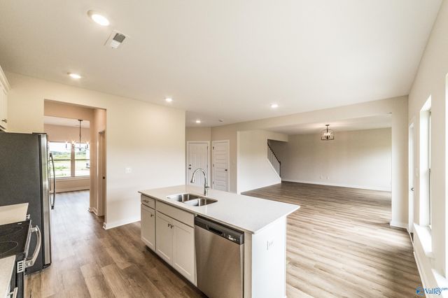 147 Flintlock Way, New Market, AL 35761