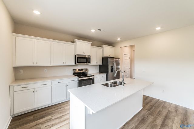 147 Flintlock Way, New Market, AL 35761