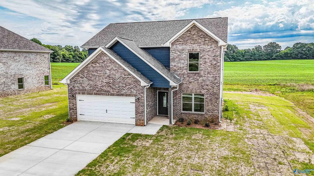 147 Flintlock Way, New Market, AL 35761