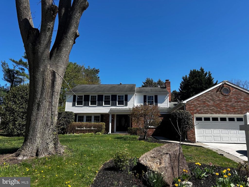 Image 1 of property listing at 5637 HIGH TOR HL, Columbia, MD 21045