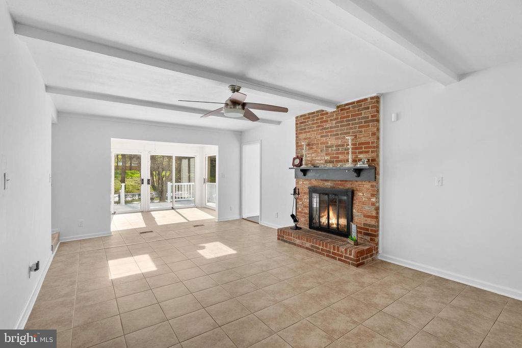 Image 33 of property listing at 5637 HIGH TOR HL, Columbia, MD 21045