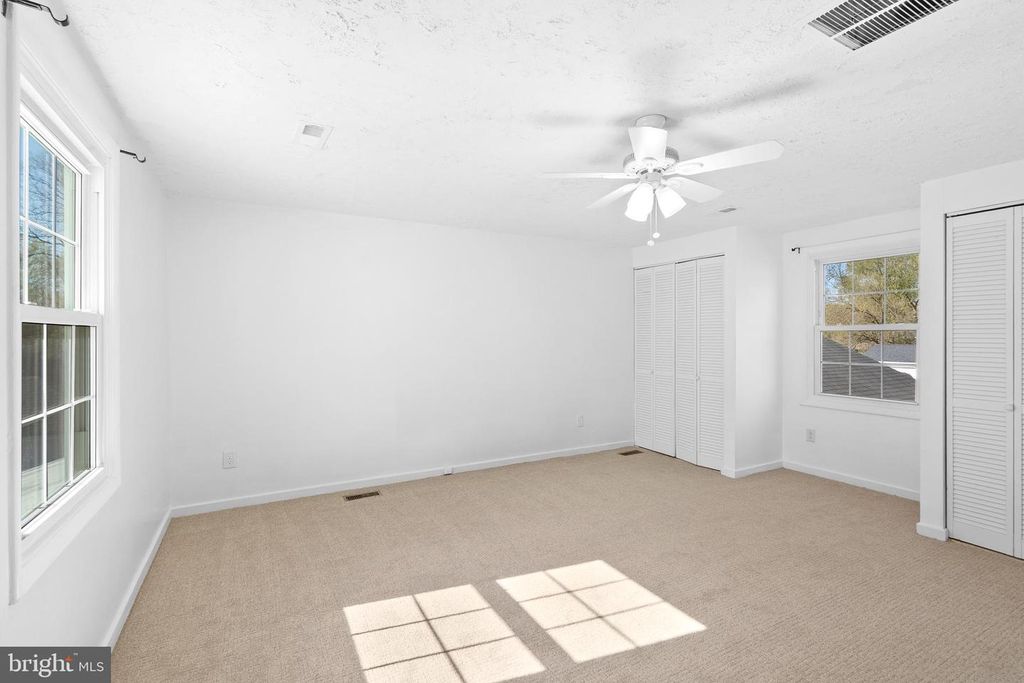 Image 42 of property listing at 5637 HIGH TOR HL, Columbia, MD 21045