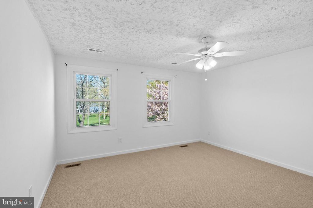 Image 57 of property listing at 5637 HIGH TOR HL, Columbia, MD 21045