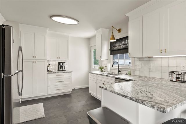 2402 26th, Northport, AL 35476