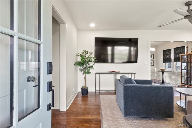 2402 26th, Northport, AL 35476