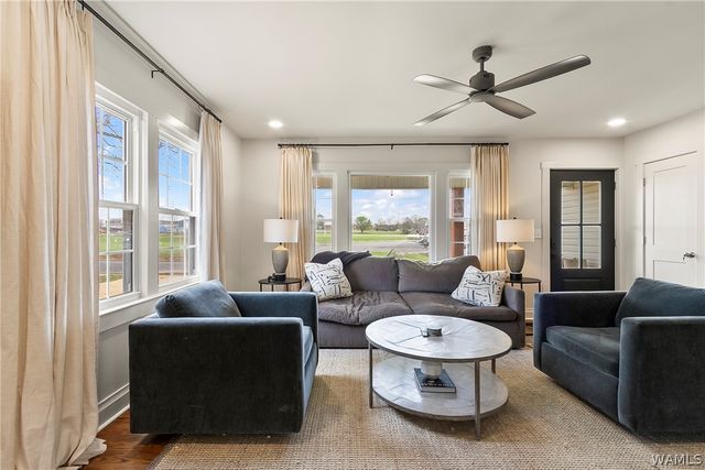 2402 26th, Northport, AL 35476