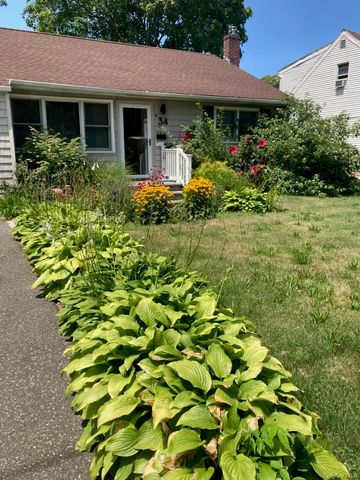 34 Woodhull Road, Huntington, NY 11743