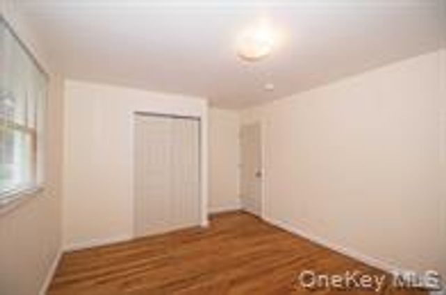 34 Woodhull Road, Huntington, NY 11743