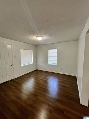 529 12TH STREET N, Bessemer, AL 35020