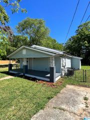 529 12TH STREET N, Bessemer, AL 35020
