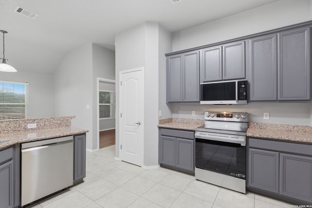 21207 Encino Ash, San Antonio, TX 78259